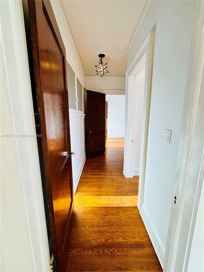 Building Photo - 3224 Biscayne Blvd