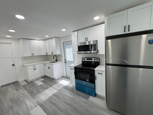 Building Photo - 1794 NW 74th Ter