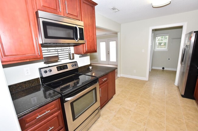 Building Photo - 4923 Krick St