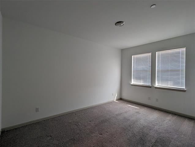 Building Photo - 2654 Dodson St