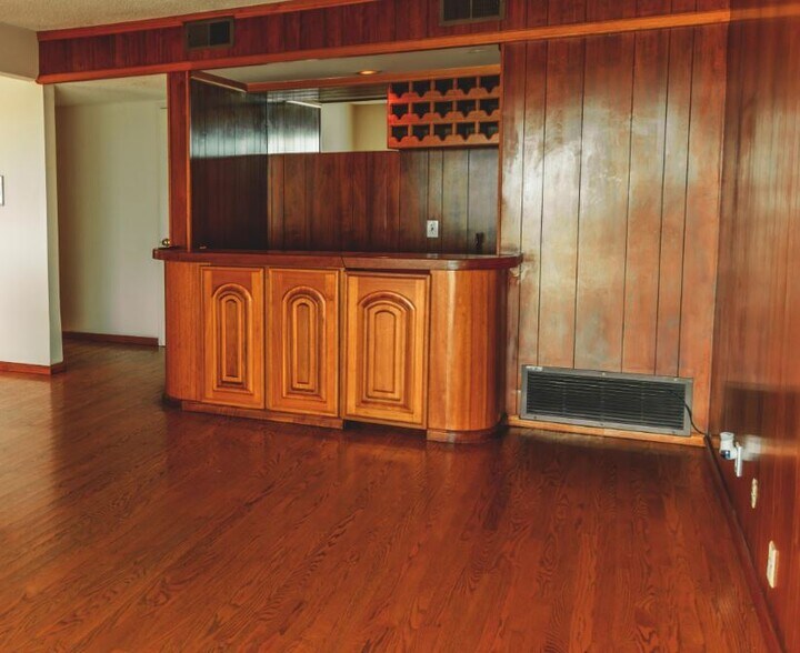 Building Photo - 5238 Los Encantos Way