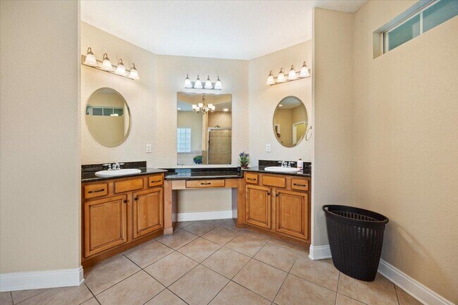 Building Photo - 3269 McMillan Creek Dr