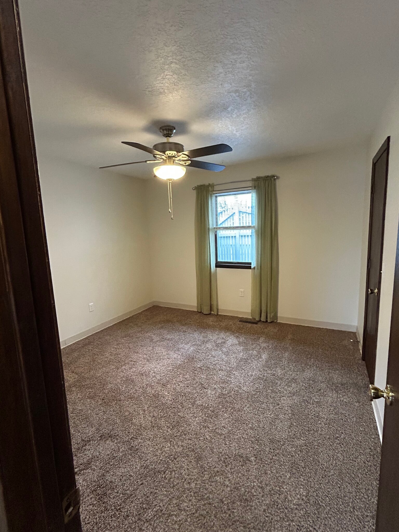 Bedroom 1 - 609 Nelson Dr