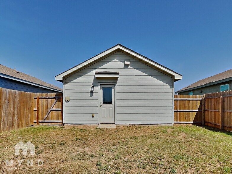 Building Photo - 14731 Southton Basin