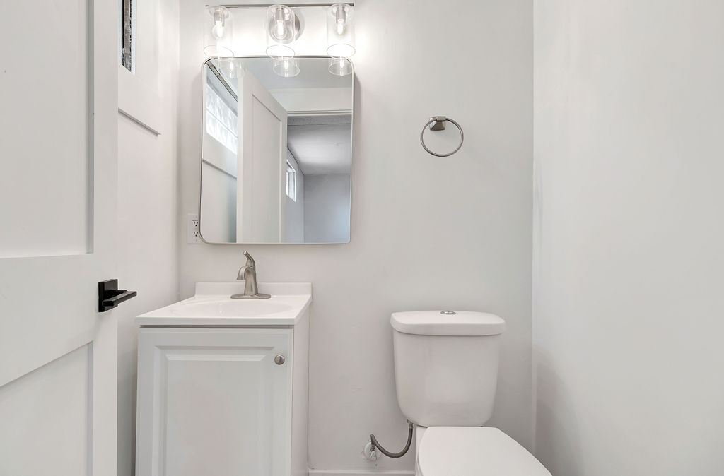 Building Photo - 5946 Sunridge Dr