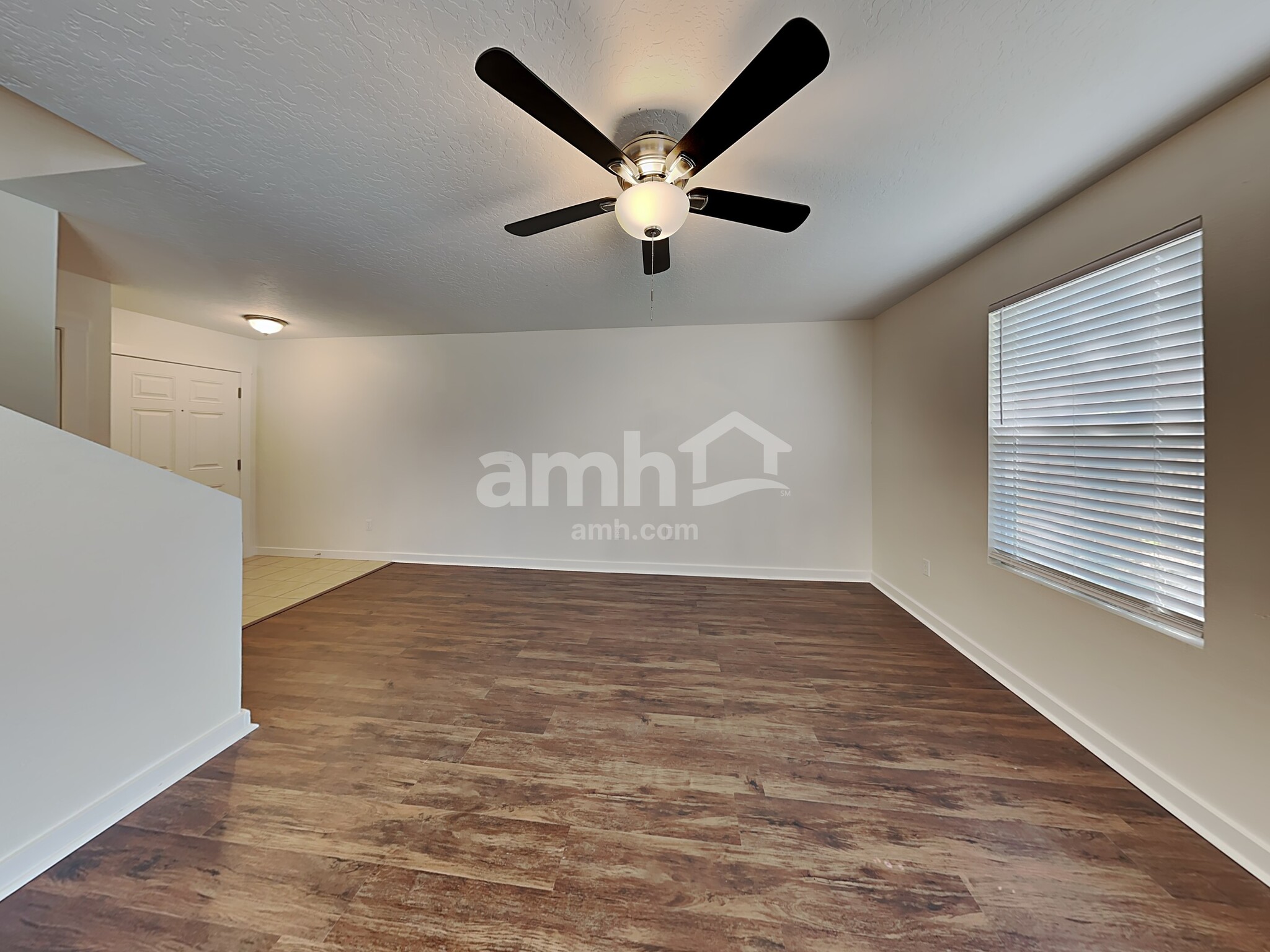 Building Photo - 16397 Jewel Way