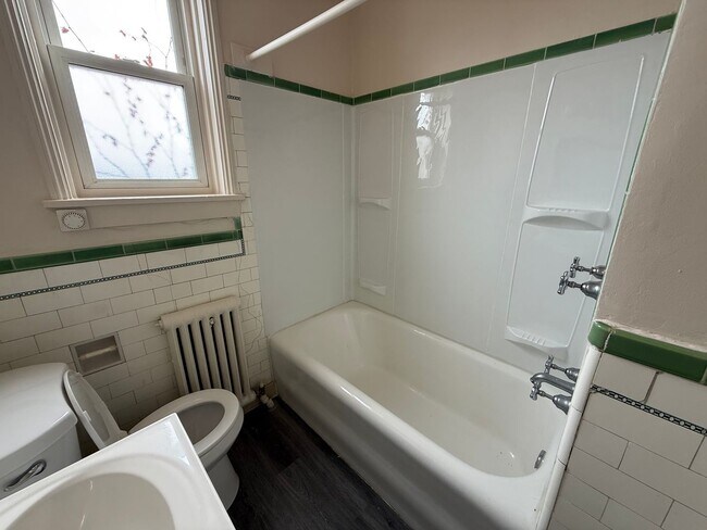 Building Photo - 101-129 Central Square