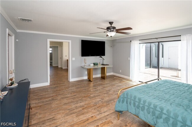Building Photo - 10600 McGregor Blvd