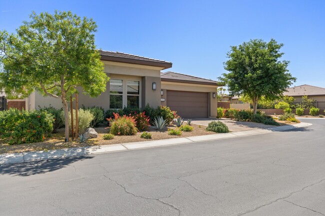 Building Photo - 51790 S Two Palms Way
