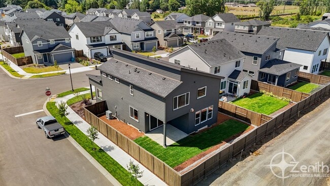 Building Photo - APPLY NOW AND GET 2 WEEKS FREE! Brand New ...