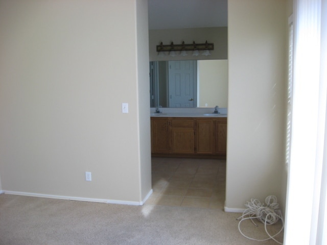 Building Photo - Lovely home in the heart of Green Valley Ranch.