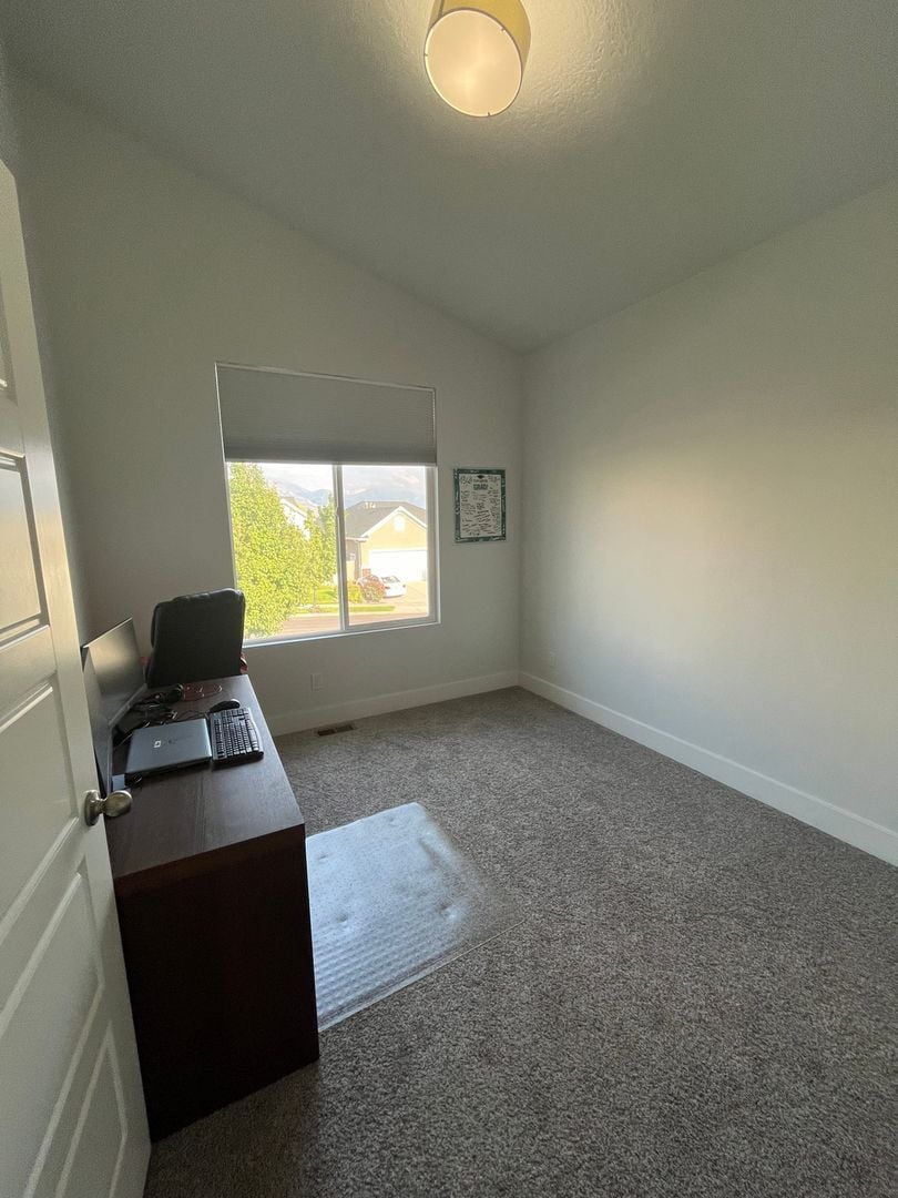 Building Photo - 3773 N 750 W St