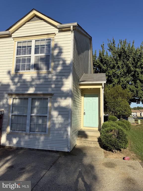 Primary Photo - 46361 Columbus Dr