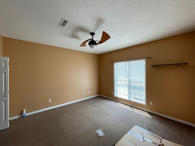 Building Photo - Wakefield Subdivision! One Story....