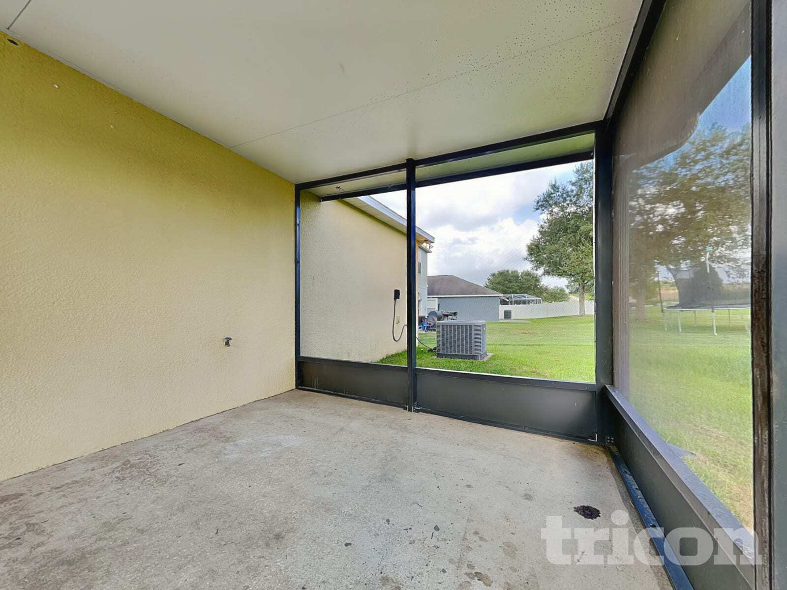Building Photo - 13235 Waterford Castle Dr