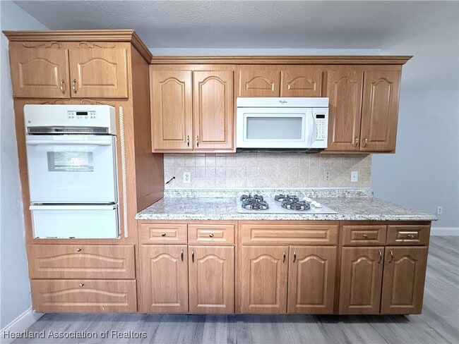 Building Photo - 508 W Hal McRae Blvd