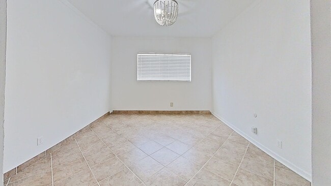 Building Photo - 7413-7415 Eton Ave.