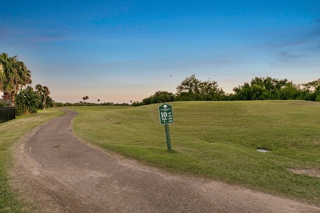 Building Photo - 4 Augusta Dr