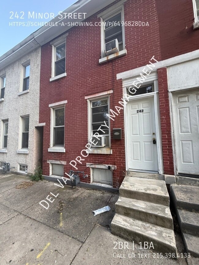 Primary Photo - 242 Minor St