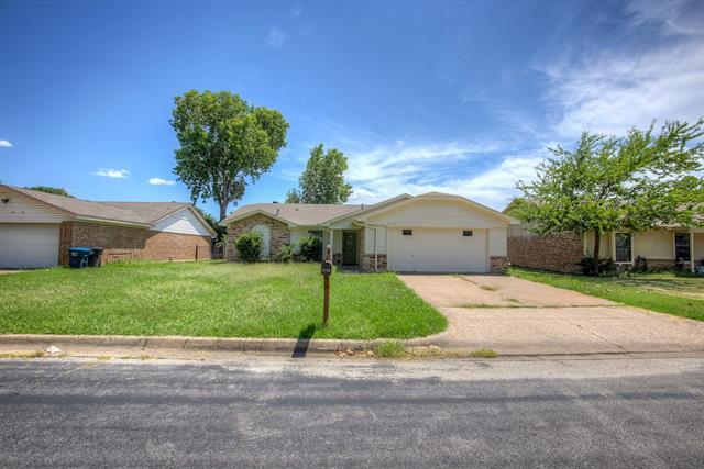 Primary Photo - 3732 Greenstone Dr