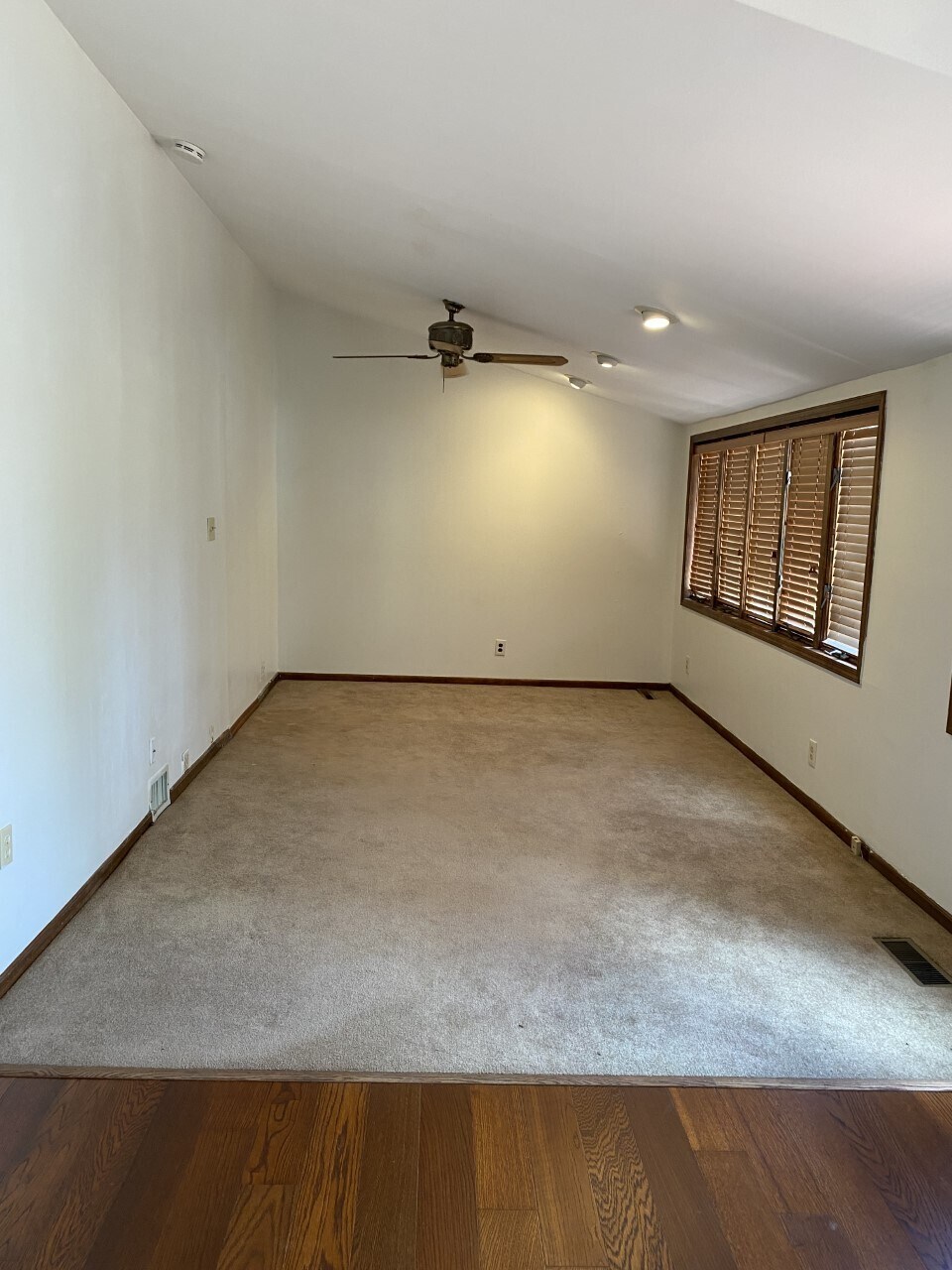 Family Room - 530 E Passaic Ave