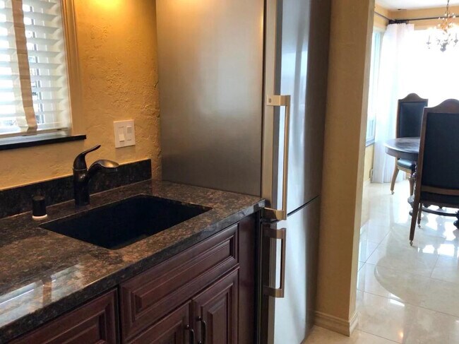 Building Photo - 3849 59th Ave SW