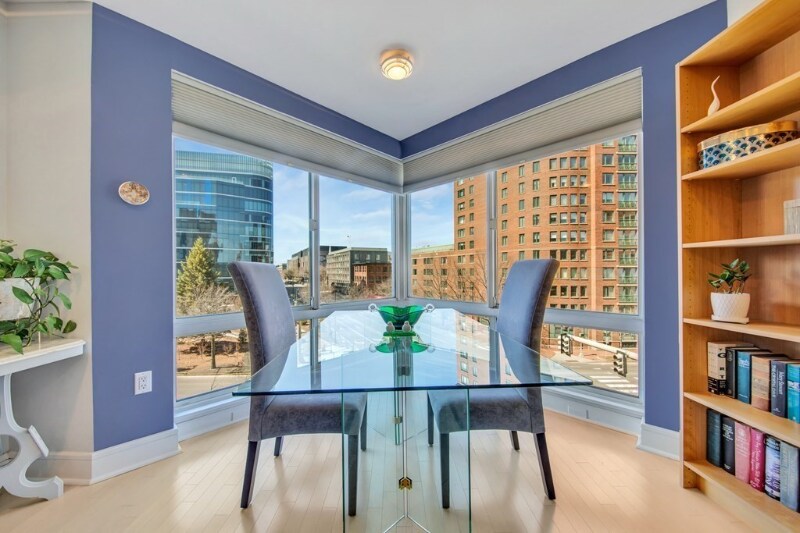 Building Photo - 83 Cambridge Pkwy