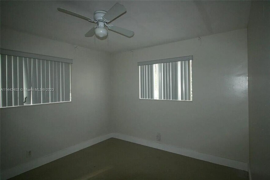 Building Photo - 4534 Van Buren St