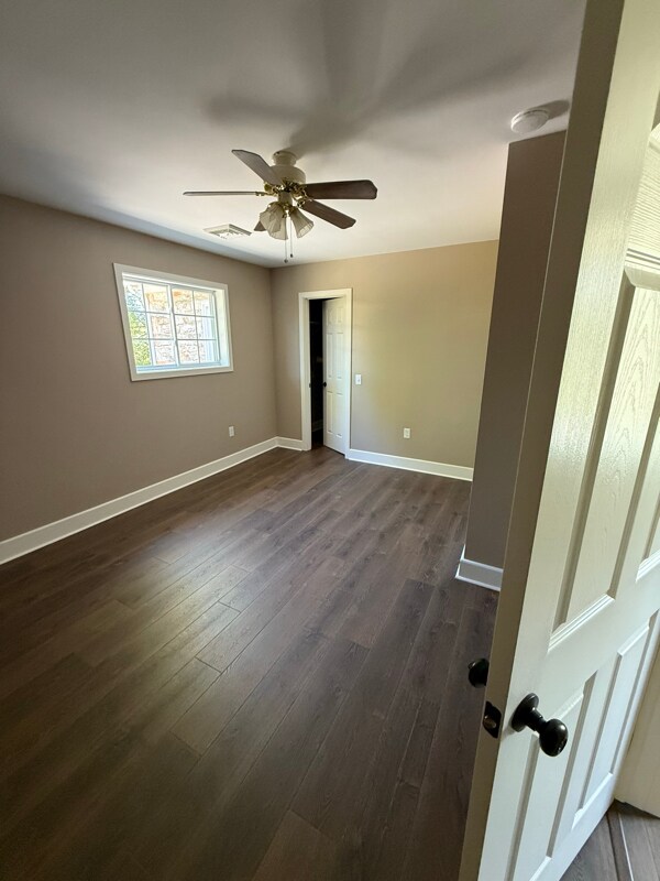 Building Photo - 2637 Mountain Rd