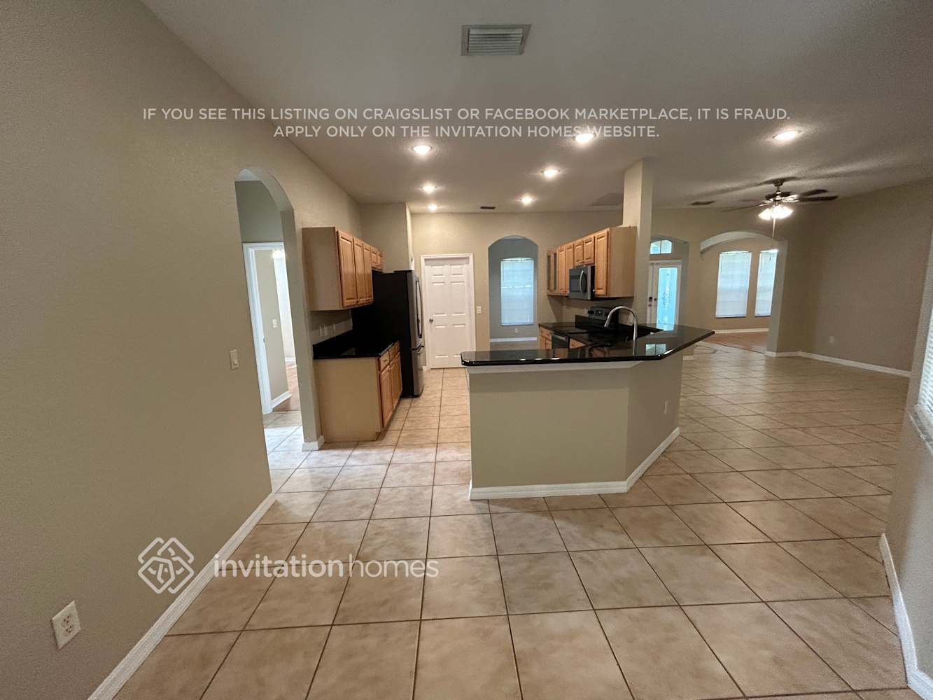 Building Photo - 1613 Loriana St