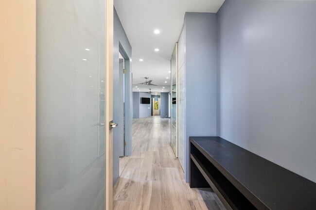 Building Photo - 73416 Irontree Dr