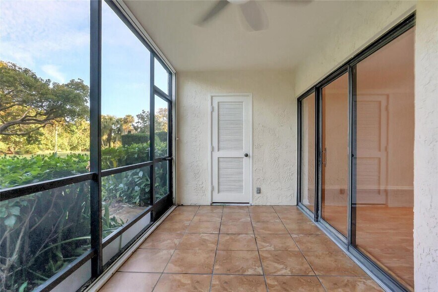 Building Photo - 300 N Highway A1A