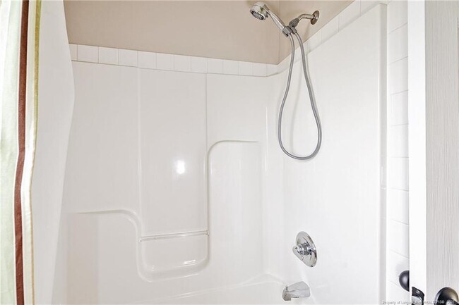 Building Photo - 1414-1412 Seabiscuit Dr