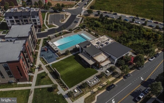 Building Photo - 22143 Penelope Heights Terrace