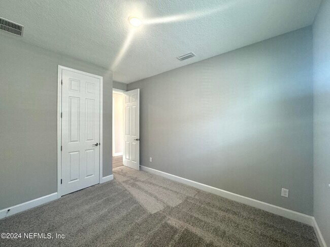 Building Photo - 29 Cedar Elm Wy