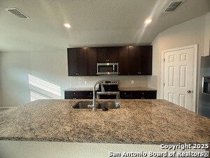 Building Photo - 232 Stevens Summit