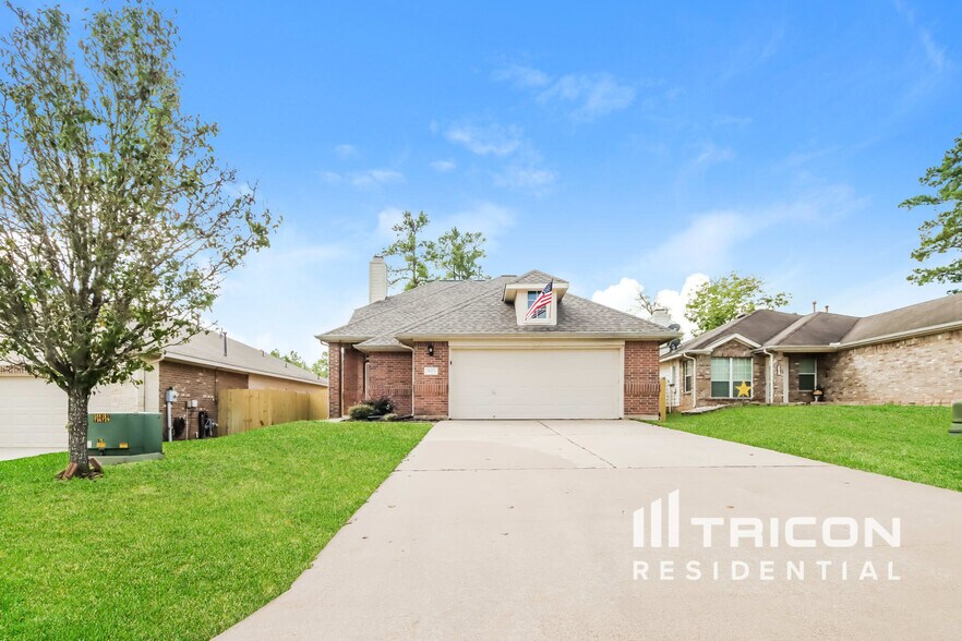 Building Photo - 18451 Sunrise Pines Dr