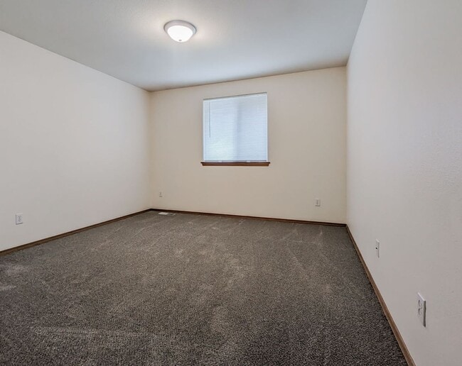 Building Photo - 13303 21st Pl W