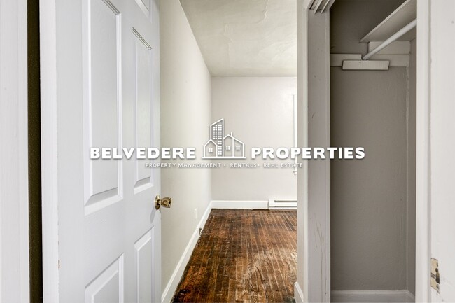 Building Photo - 1028 Asheboro St