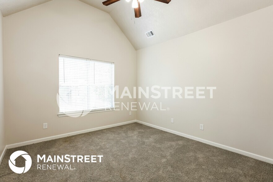 Building Photo - 4025 Belmont Ridge Dr