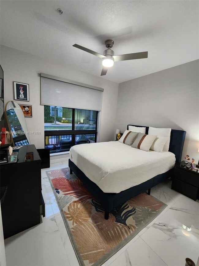 Building Photo - 8363 NW 41st St