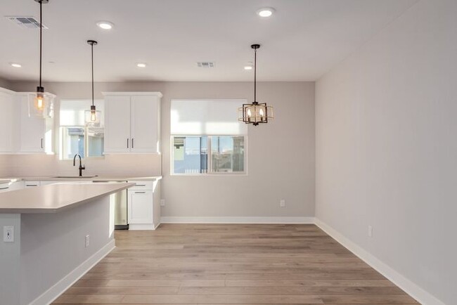 Building Photo - MOVE IN SPECIAL! Brand New 2 bedroom 2 bat...