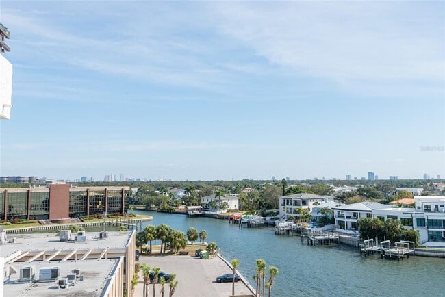 Building Photo - 5700 Mariner St