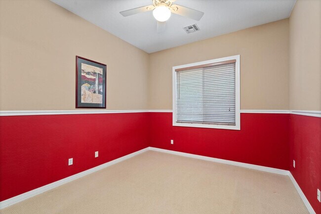 Building Photo - 4136 E Pullman Rd