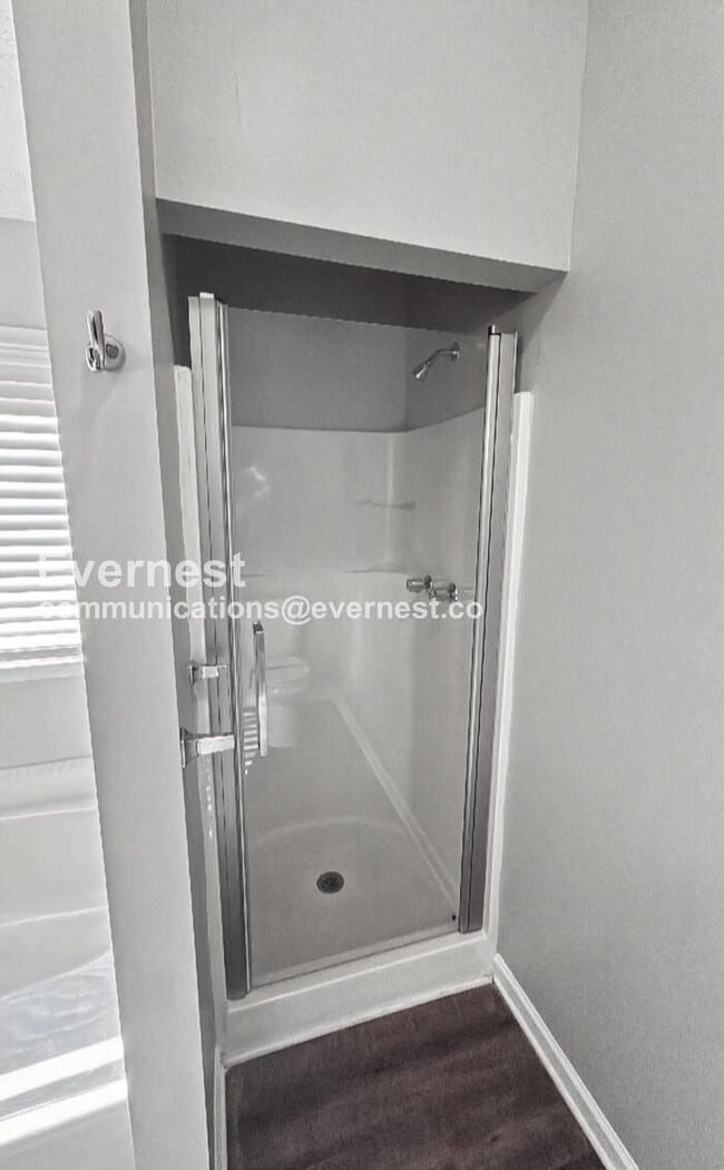 Building Photo - 1069 Estates Ct