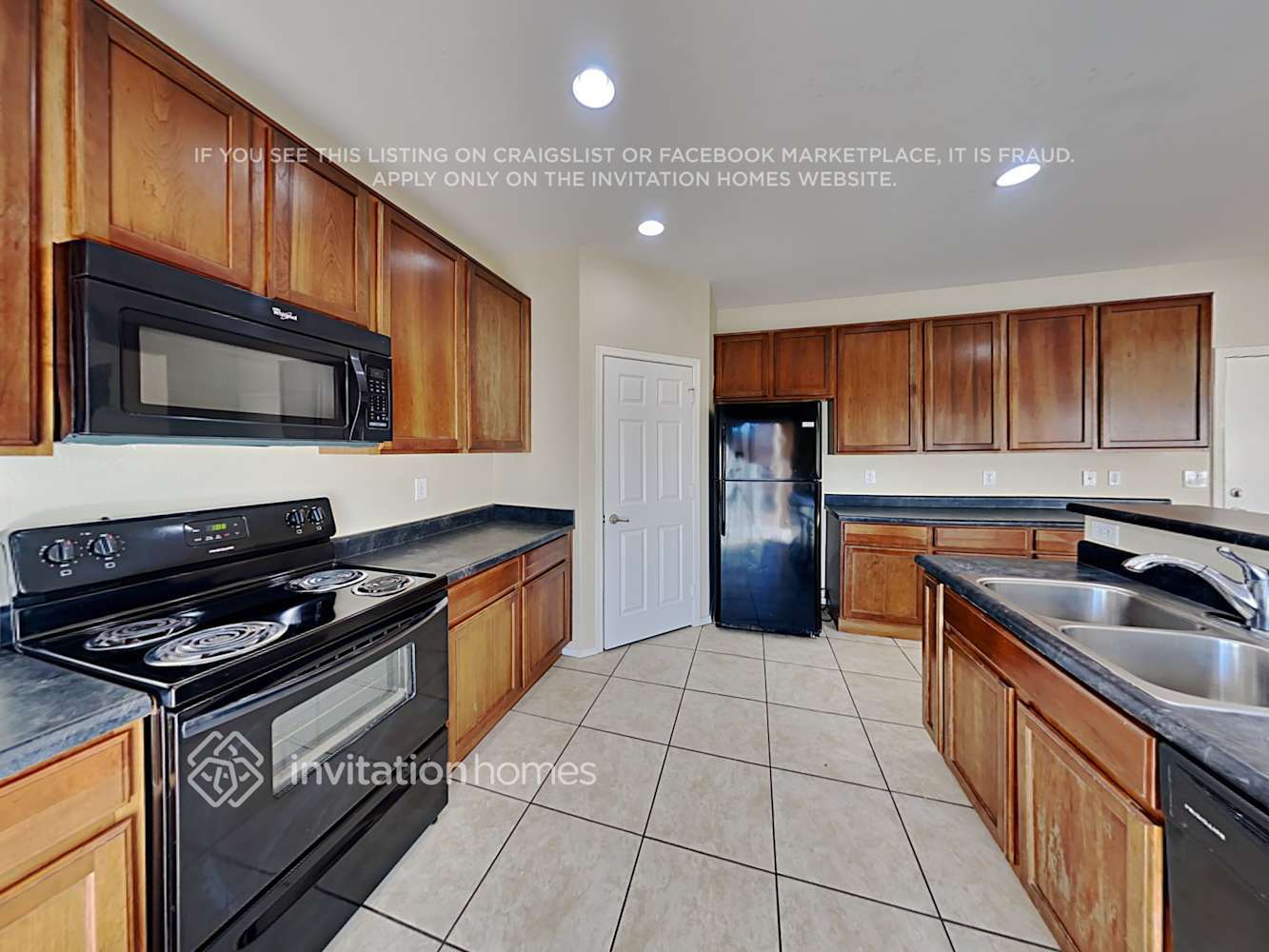 Building Photo - 10221 W Wier Ave