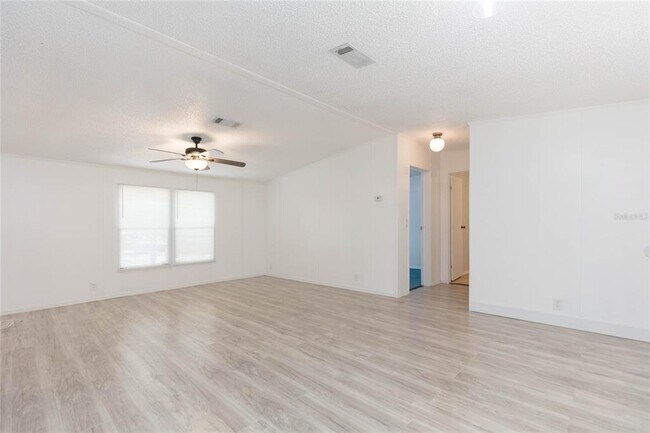 Building Photo - 14130 Bowie Rd
