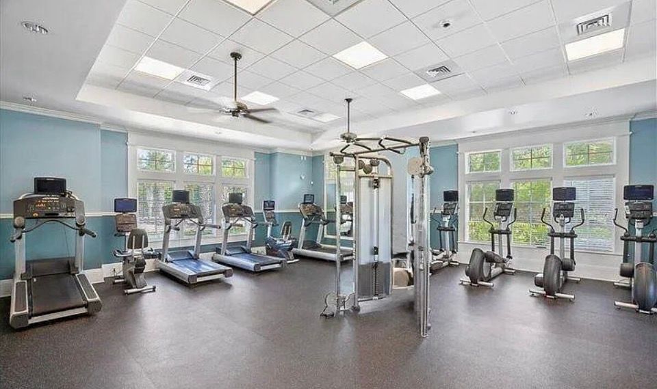 Building Photo - 10357 Benson Lake Dr