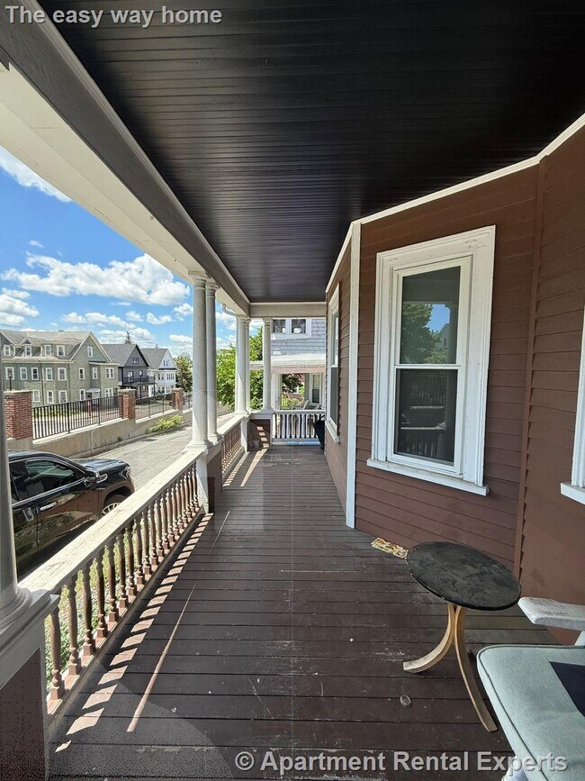 Building Photo - 441 Broadway