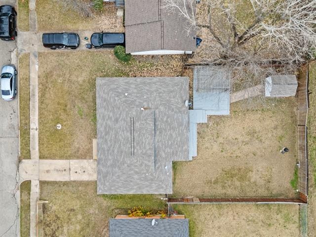 Building Photo - 3528 Hilton Dr